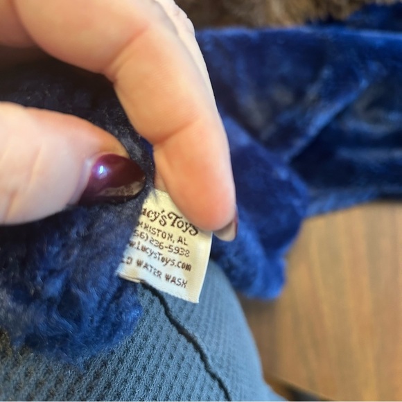 Cozy Blue Plush Blanket with Monkey Design 48" x 58" - Picture 4 of 6